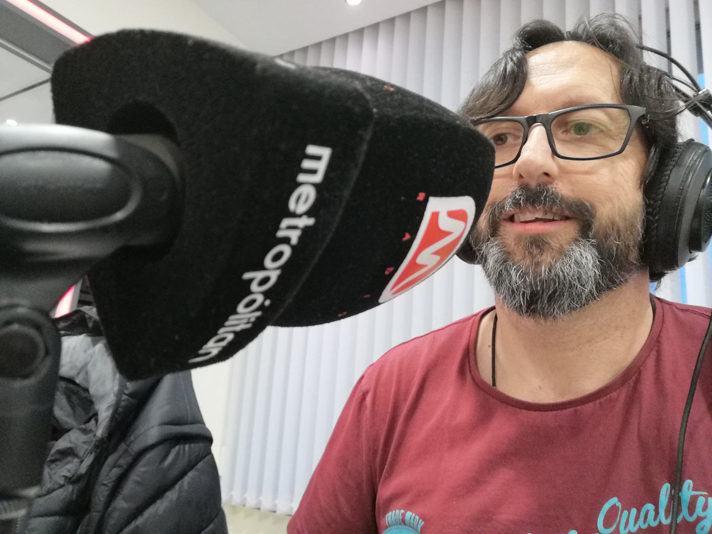 Sergio Reyes hablando de El talismán del Yemení en Metropolitan Radio, programa Murcia, ¡qué gran tesoro!