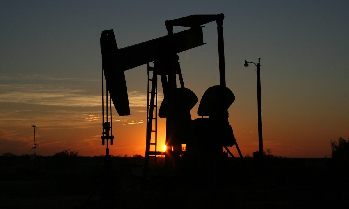 La crisis del petróleo de 1973 se inició un mes después de mi nacimiento.