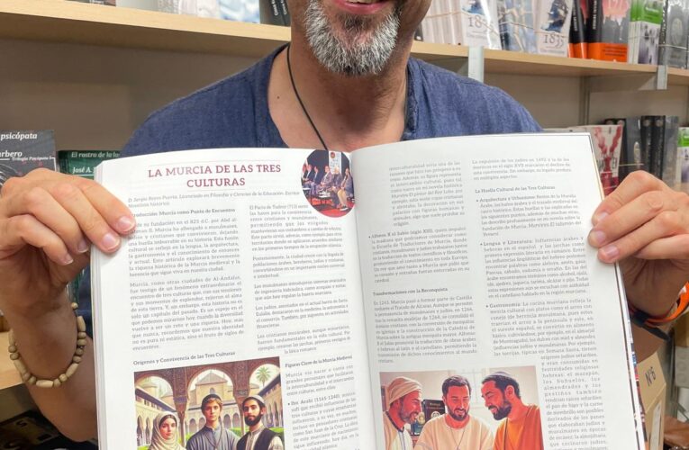 Artículo Murcia Tres Culturas: Sergio Reyes en la revista de Moros y Cristianos 2025