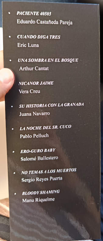 Solapa trasera de la antología NOCTÍVAGA CANCIÓN que contiene el relato de Sergio Reyes NO TEMAS A LOS MUERTOS